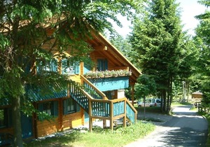 Cozy vacation apartment (61 sqm) with two bedrooms and balcony or terrace