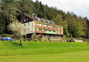 Double room No. 26 - Waldpension Rabeneck
