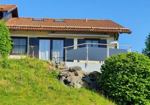 "Enjoy a family-friendly vacation apartment near the idyllic Lechsee lake!"