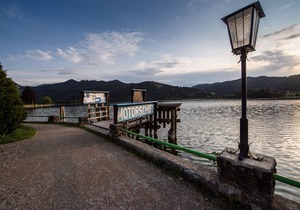 Fantastic Holiday Apartment with Mountain View, Wi-Fi, Balcony & Garden