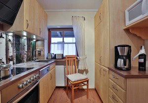 Ferienwohnung Nr. 1, 1-2 Personen, 50 qm, Bad/WC, Balkon und Bergblick, TV, Geschirrspüler, 1 Schlafzimmer, Nord-Westen