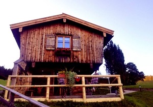 Ferienwohnung Watzmann, 1-4 Personen, 74 qm, Dusche/WC, Balkon, TV, W-LAN, Safe, 2 Schlafzimmer, Nichtraucher
