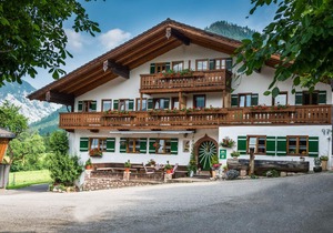 Ferienwohnung Reiteralpe, 2-4 Personen, 70 qm, 2 x Dusche/WC, TV, W-LAN, Ostbalkon, 2 Schlafzimmer, Nichtraucher