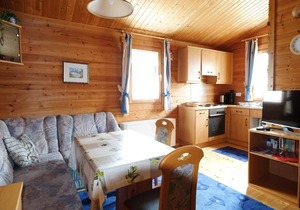 Ferienhaus Jägerpark Viechtach 23, indoor pool, Wi-Fi and energy costs included