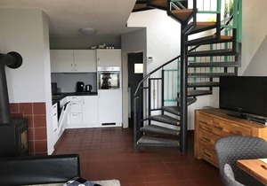 Ferienhaus mit 2 Schlafzimmern, Kaminofen, Terrasse und Garten