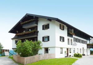 Ferienwohnung 3 "Salzburg", behindertengerecht, Nichtraucher, 3 Schlafzimmer, Sat-TV, 4 Sterne, max. 6 Personen