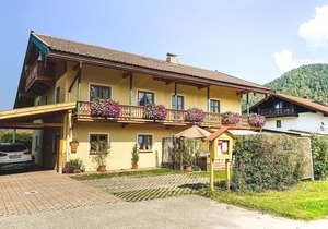 Ferienwohnung -4- , Balkon, Küche, 2 Schlaf- und 1 Wohn-/schlafzimmer, max 4 Pers. Wlan