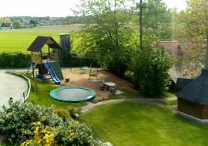 Ferienwohnung gelegen im kleinen Paradies umrahmt von Wiesen, Feldern und Wald