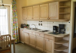 Ferienwohnung mit Balkon und Blick in den Garten