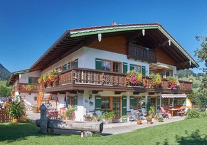 Ferienwohnung Panoramablick, 1-4 Personen, 45 qm, Dusche/WC, West-Ost-Balkon, SAT TV , W-LAN, 2 Schlafzimmer