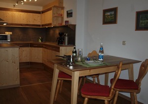 Ferienwohnung "Watzmannkind 4" für 1-4 Personen, ca. 80 m², 2 Schlafzimmer, Wohnküche, 2 Bäder, 2 Balkone