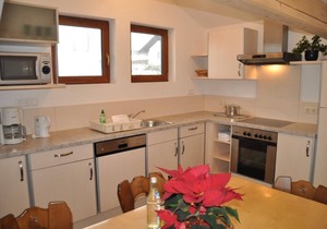 FeWo mit 2 Schlafzimmern, Wohnzimmer & Balkon mit Blick auf die Berge