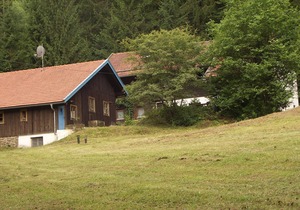 Group accommodation in the Bavarian Forest for up to 10 people in a secluded location