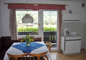 Holiday apartment With balcony and parking