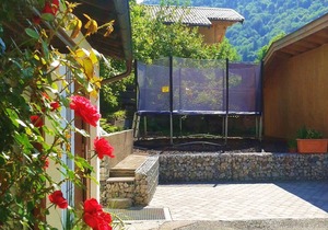 Holiday apartment with garden and trampolines