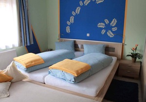 Holiday apartment with garden, trampoline and lovely views