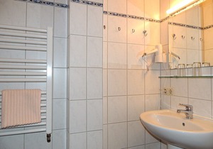 Holidays - rest - nature - Baltic Sea - horse farm - family business! Apartment. No. 6