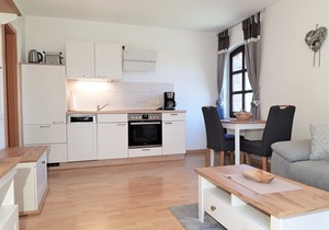 Holidays - rest - nature - Baltic Sea - horse farm - family business! Apartment. No. 4