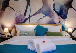 HOMELY STAY Studio 2 - Modern Self-Check-In room in Munich - 15 min from Oktoberfest