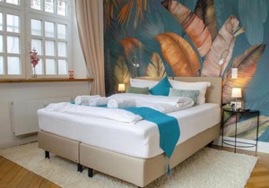 HOMELY STAY Studio 4 - Chic Self-Check-In Room for Short Stays - 15 min from Oktoberfest