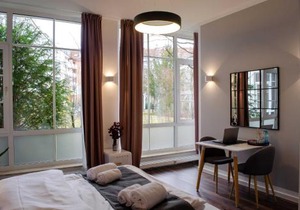 HOMELY STAY Studio 7 - Elegant Self-Check-In Studio for Urban Travelers - 15 min from Oktoberfest
