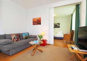 Kaiservillen Heringsdorf - Ferienwohnung mit 1 Schlafzimmer und Balkon D132
