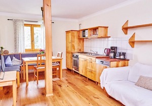 Large, bright vacation apartment (75sqm) with a view of the entire range of the Bavarian Forest