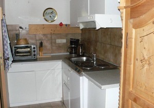 Liebvoll und gemütlich eingerichtetes 39 qm großes Appartement mit Balkon für bis zu 4 Personen