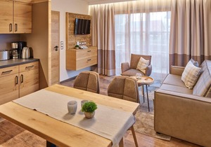 Luxurious apartment for up to 4 people (43 sqm) with balcony