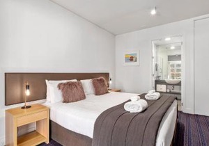 Marina Quarters 406B