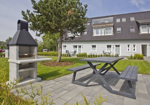 Modern vacation apartment with private terrace - Haus Inselwind FeWo MEERzauber