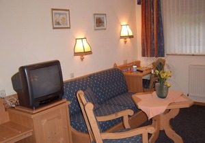 Multi-bed room for 4 guests with 18m² in Weißenhorn (73100)