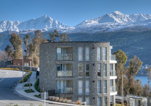 Queenstown Village Apartments