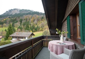 Quiet, sunny location, directly in Oberstdorf, all cable cars can be booked free of charge