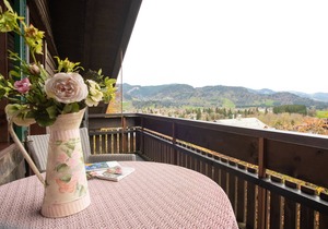 Quiet, sunny location, directly in Oberstdorf, all cable cars can be booked free of charge