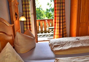 Room 8 lake view - Gasthof am Gasteig