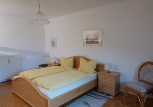 Ruhige und gemütliche Ferienwohnung (64qm) mit Balkon