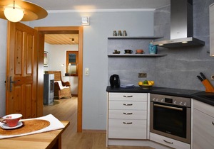 Schöne Ferienwohnung mit Kamin und Balkon