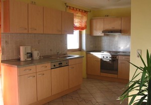 Spacious vacation apartment (110 m²) for up to 4 people with two balconies