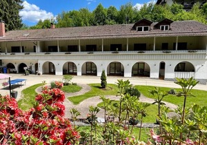 Spacious vacation apartment for 4 people with balcony