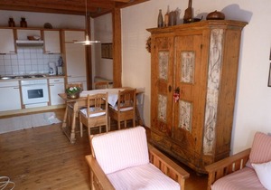 Stylish apartment III on Franconian fruit and Brennereihof