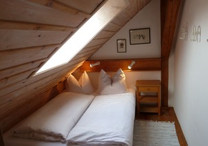 Stylish apartment III on Franconian fruit and Brennereihof