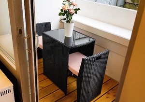 "The Pyramid" newly built in July 2018 City apartment with WLAN, Balcony