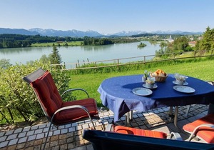 Traumhaft Gelegenes Ferienhaus 39 - mit Panoramablick Über den Lechsee und die B