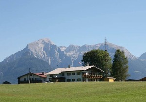 Vacation apartment no. 14 for 2 - 4 persons, approx. 100 m², 1 bedroom, living room, kitchen, bathroom