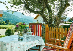 Vacation apartment Fellhorn 60 sqm with terrace, 1 separate bedroom