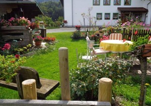 Vacation apartment Gebirgsbach, 4 pers., 1 bedroom, 1 bed-sitting room, balcony, 66 sqm