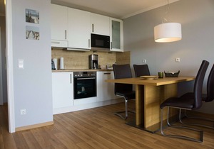 With sea view and balcony, use of swimming pool and sauna - Sea view apartment 22