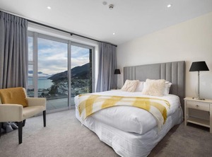 Catalina | Queenstown City Centre