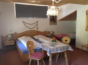 Ferienhaus Bach Für Personen Mit Schlafzimmer | Steeg